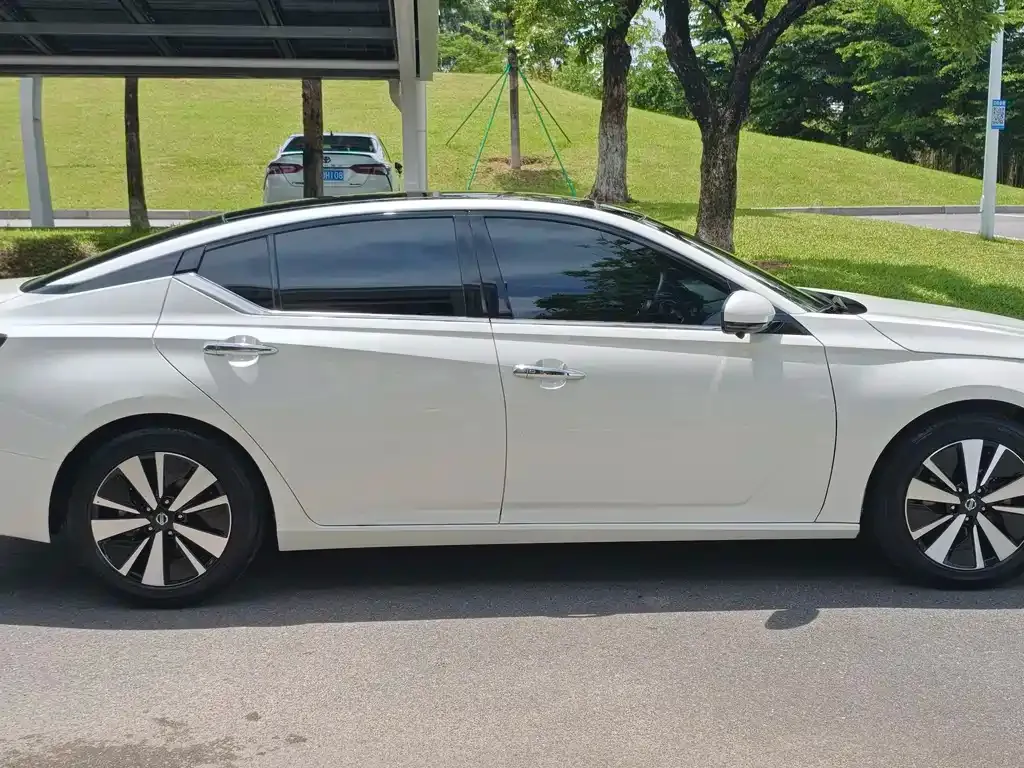 Nissan Teana 2022 из CN, фото 10