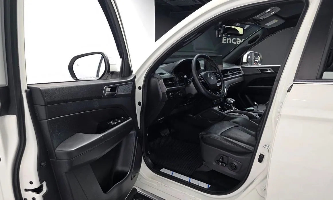 KG Mobility (Ssangyong) Rexton — фото 4