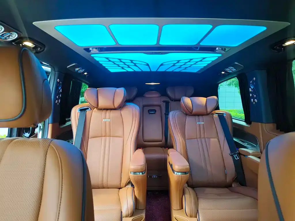 Mercedes-Benz Vito — фото 10