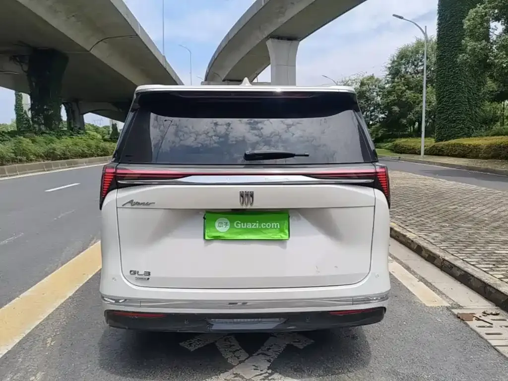 Buick GL8 Hybrid — фото 7