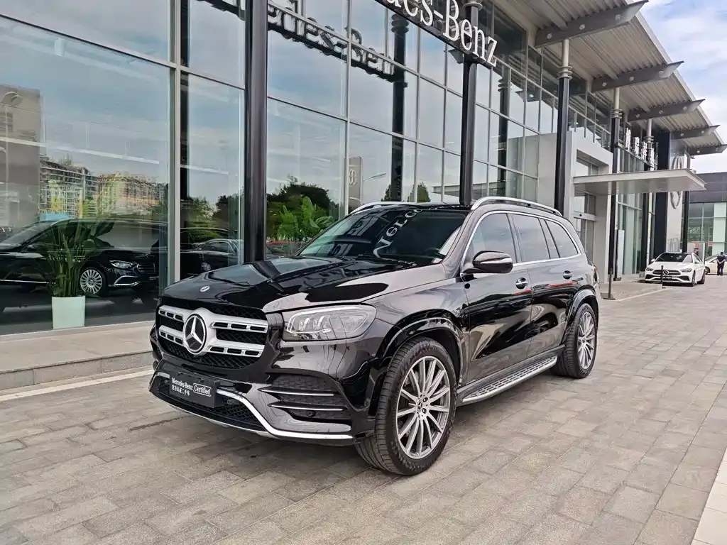 Mercedes-Benz GLS — фото 1