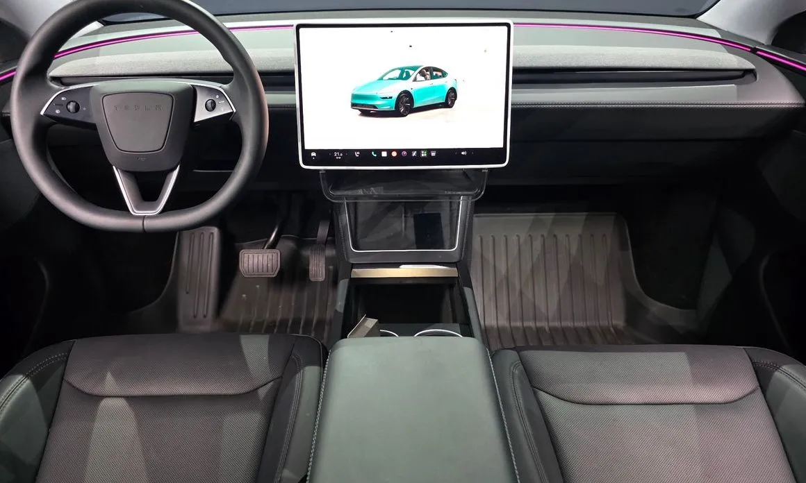 Tesla Model Y — фото 10