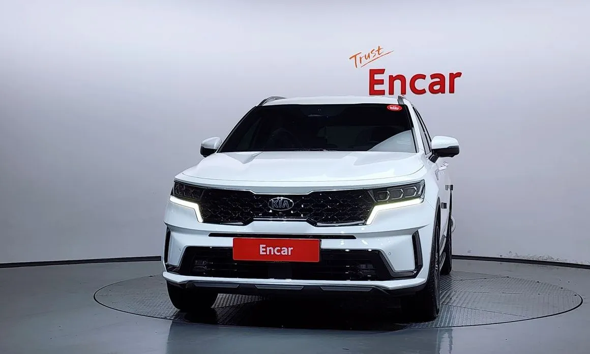 Kia Sorento — фото 5