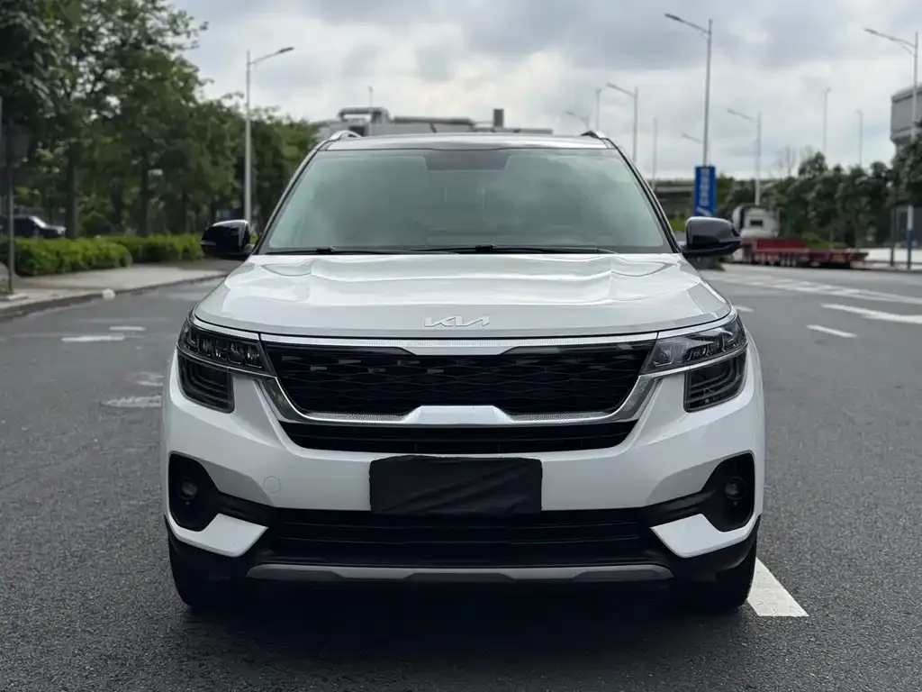 Kia KX3 2021 из CN, фото 6
