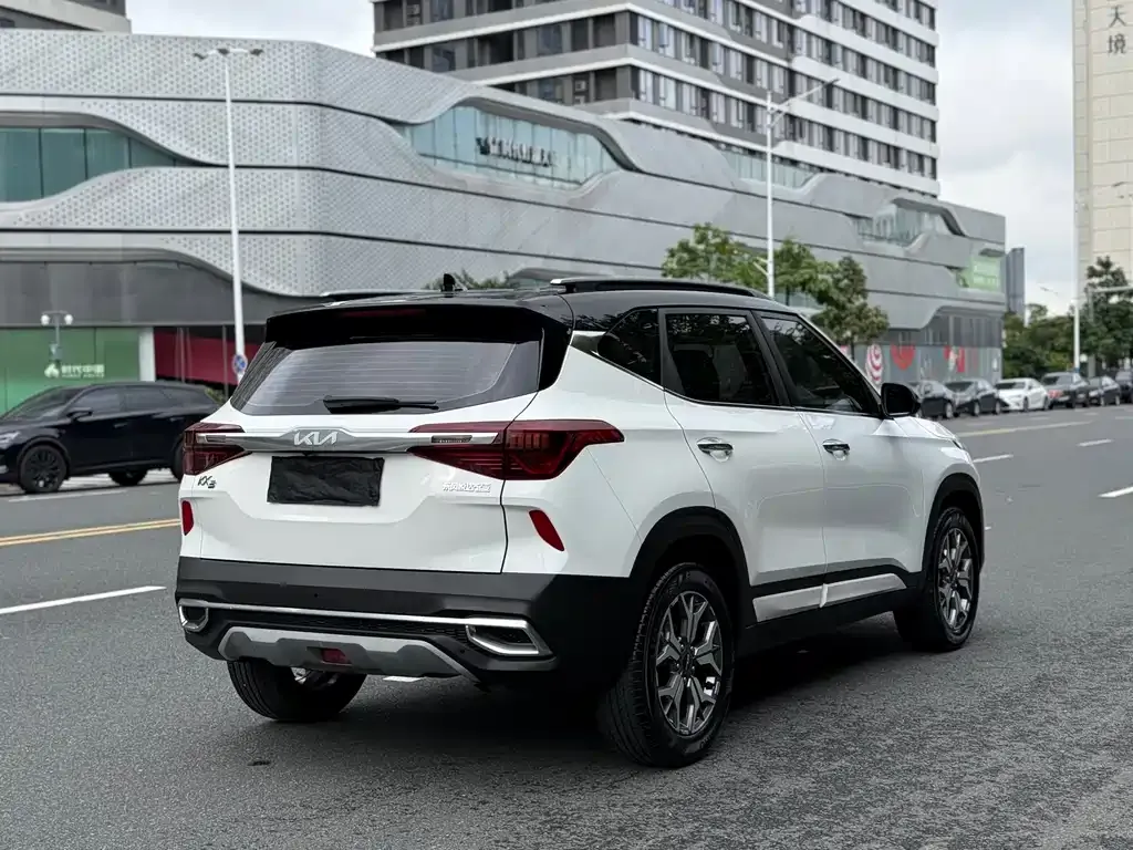 Kia KX3 2021 из CN, фото 4
