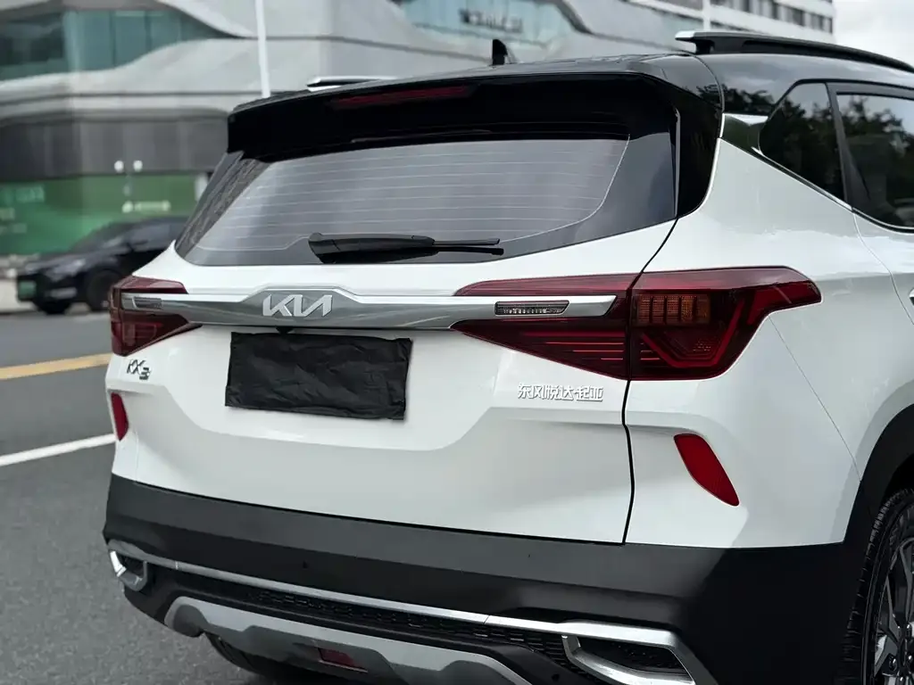 Kia KX3 2021 из CN, фото 2