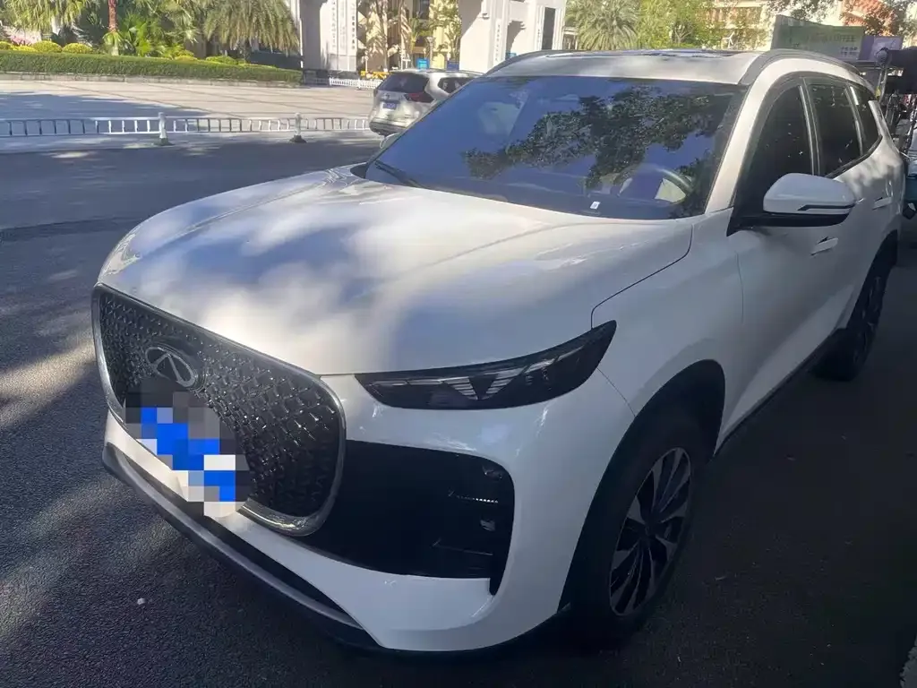 Chery Tiggo 8 PLUS — фото 1