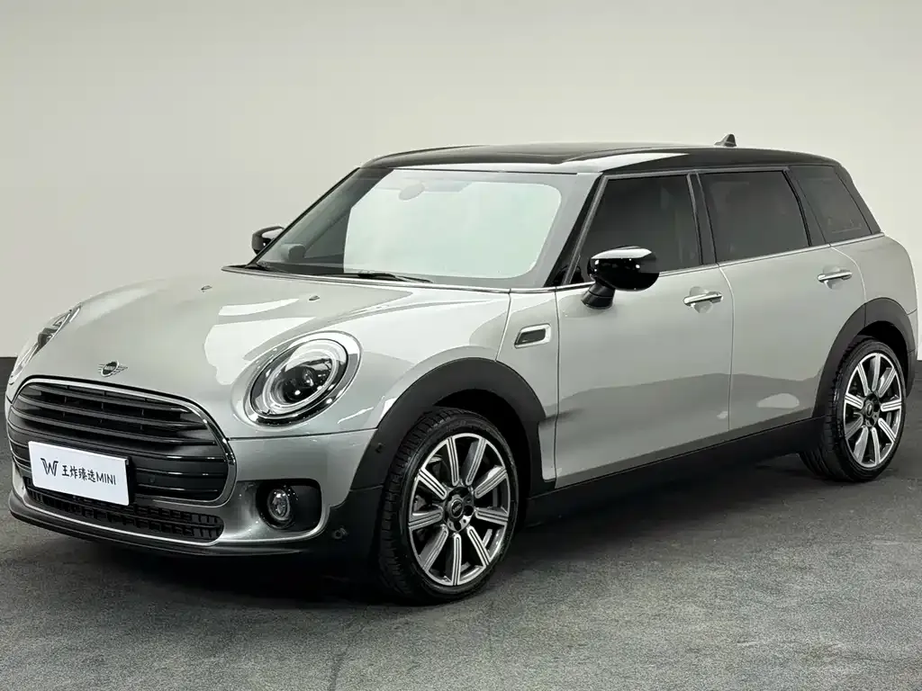 MINI Clubman — фото 1