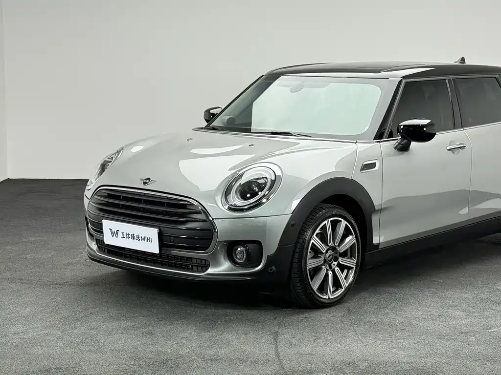 MINI Clubman — фото 3