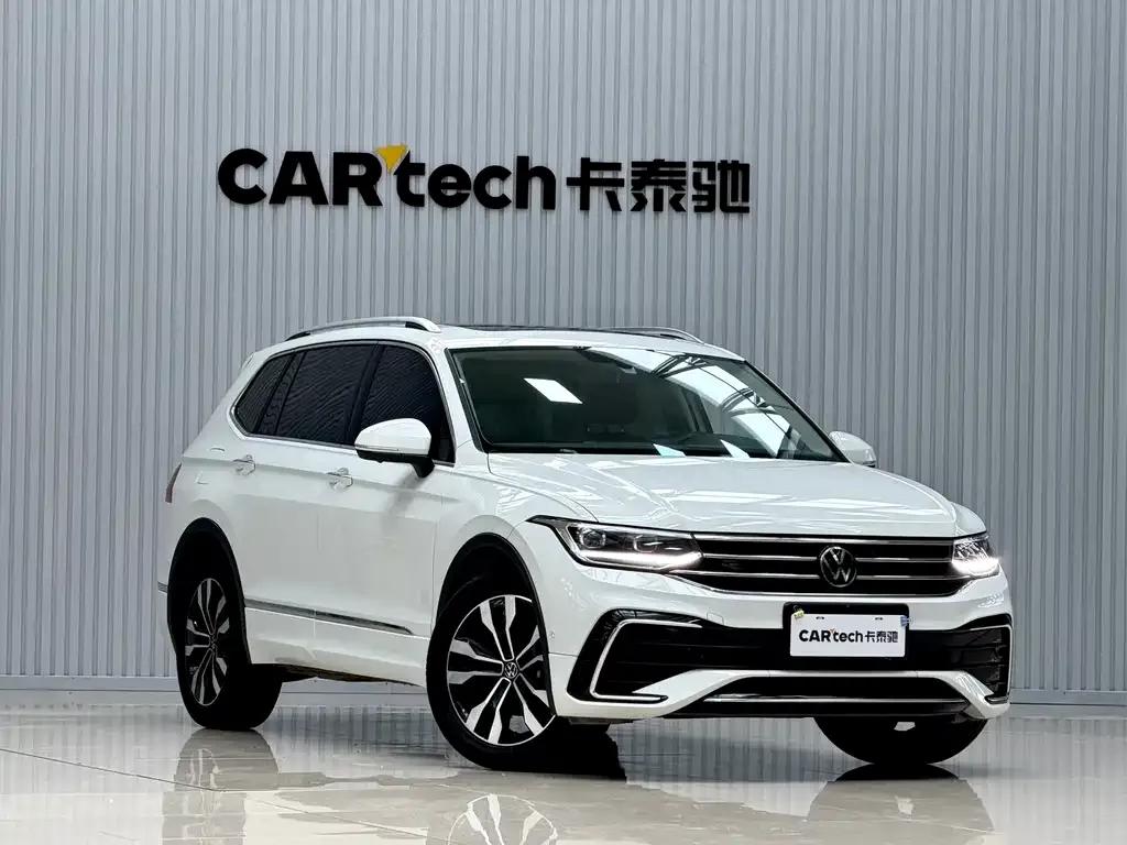 Volkswagen Tiguan L — фото 4