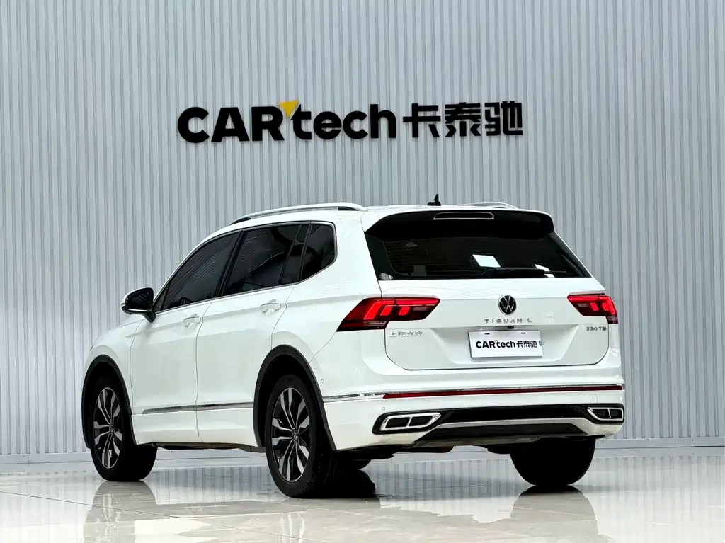 Volkswagen Tiguan L — фото 9