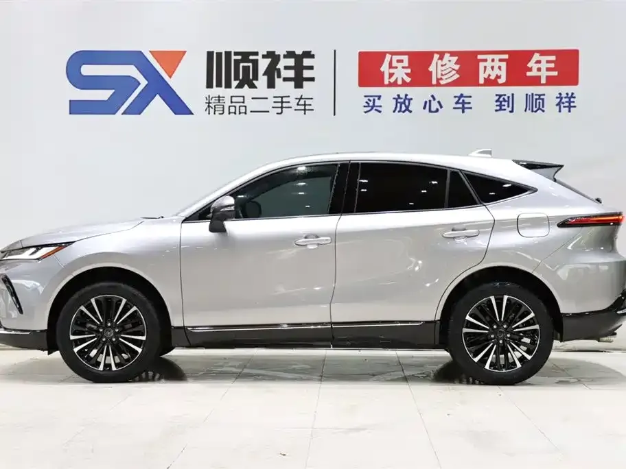 Toyota Venza 2023 из CN, фото 9