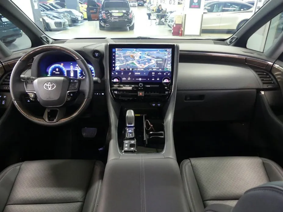 Toyota Alphard 2025 из KR, фото 8