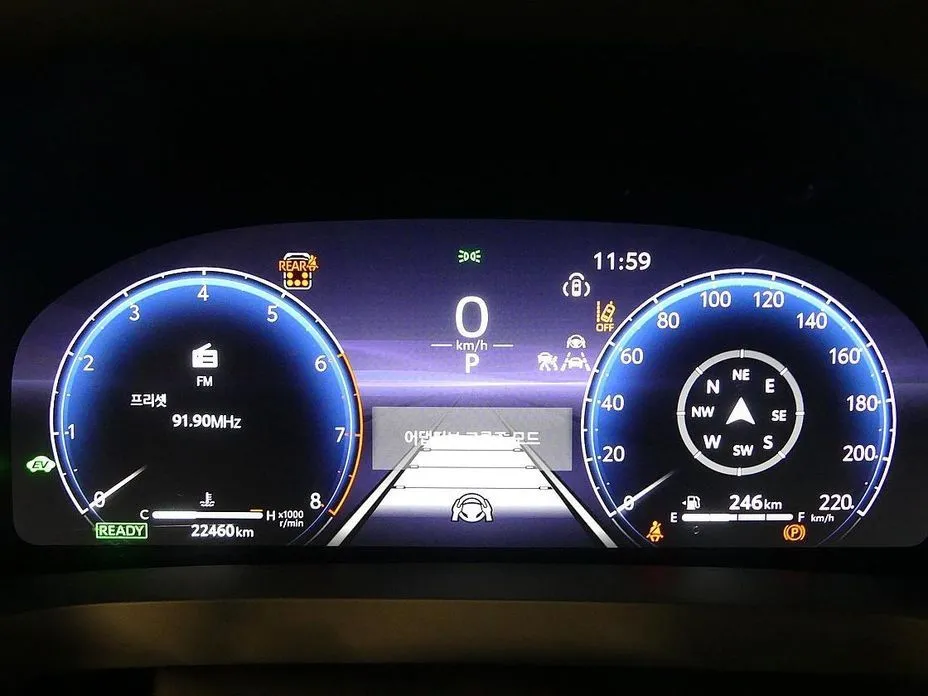 Toyota Alphard 2025 из KR, фото 7