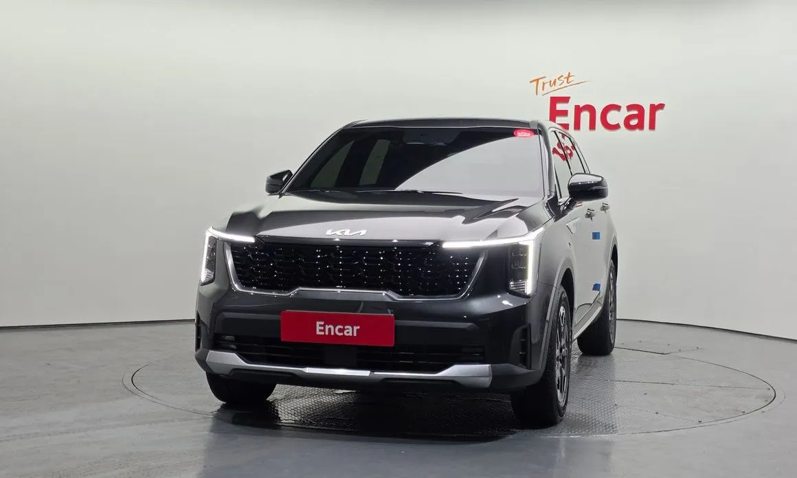 Kia Sorento — фото 6