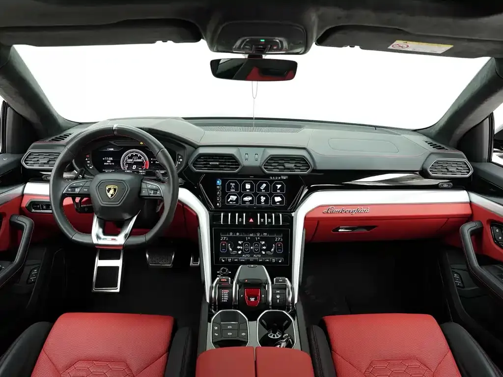 Lamborghini Urus — фото 6