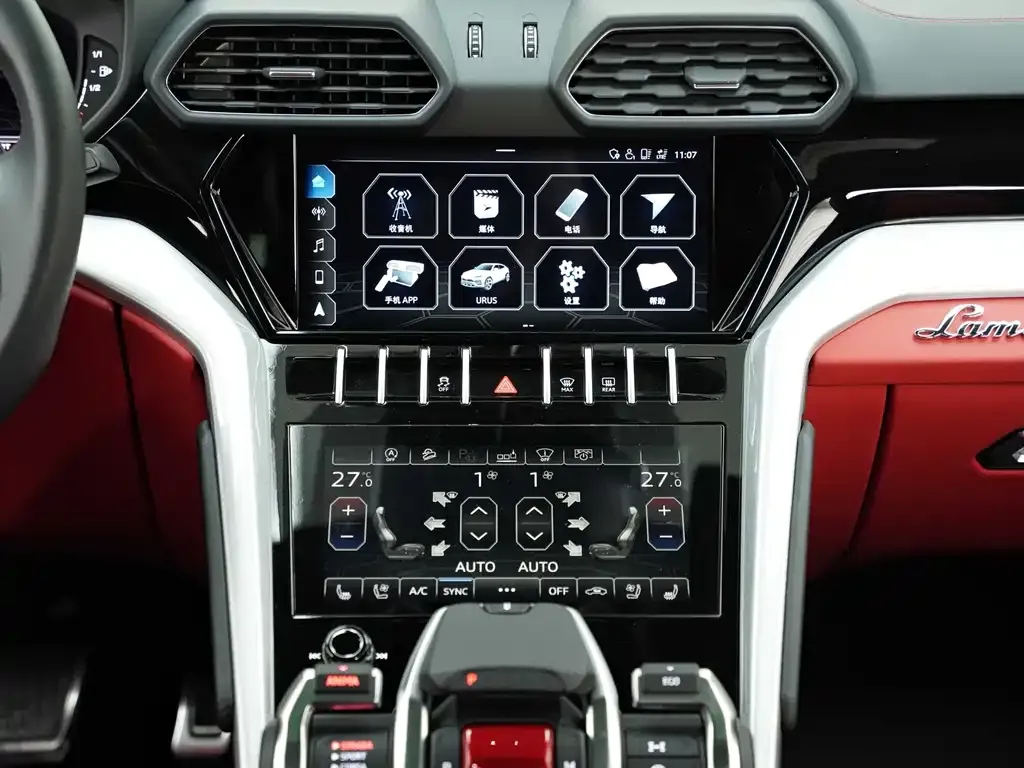 Lamborghini Urus — фото 3