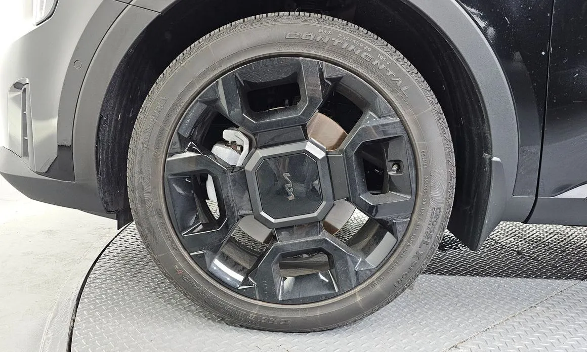 Kia Sorento — фото 10