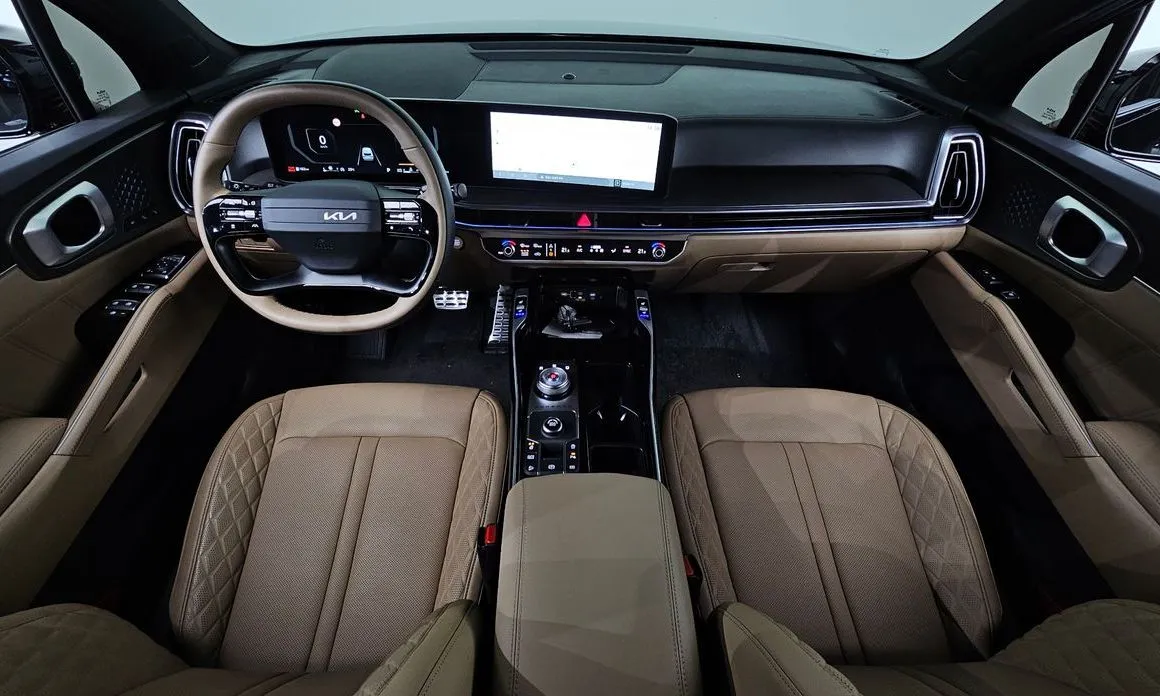 Kia Sorento — фото 9