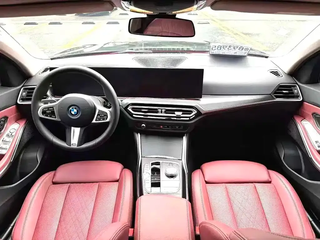 BMW i3 — фото 8