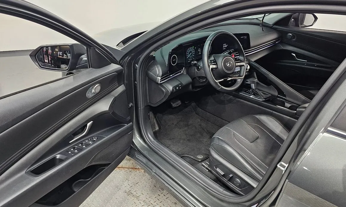 Hyundai AVANTE — фото 4