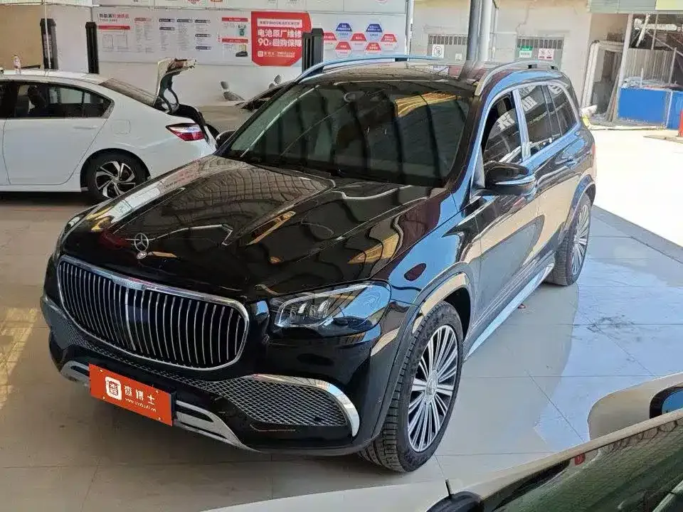 Mercedes-Benz GLS — фото 1