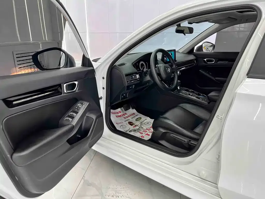Honda Civic — фото 6