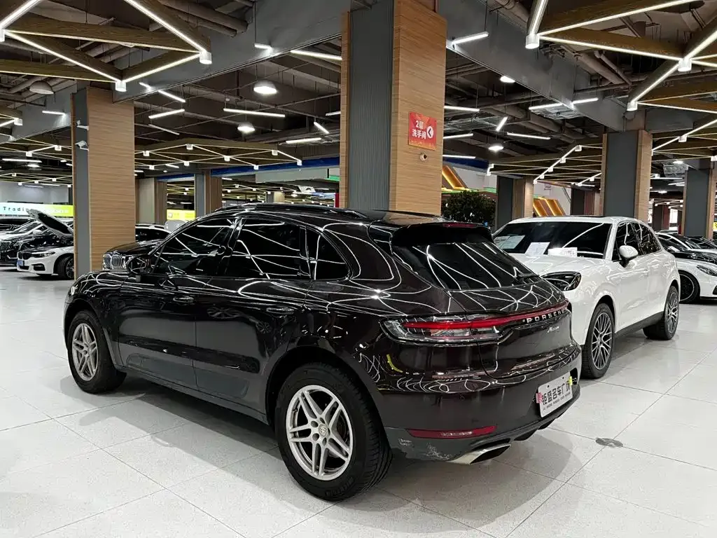 Porsche Macan — фото 7