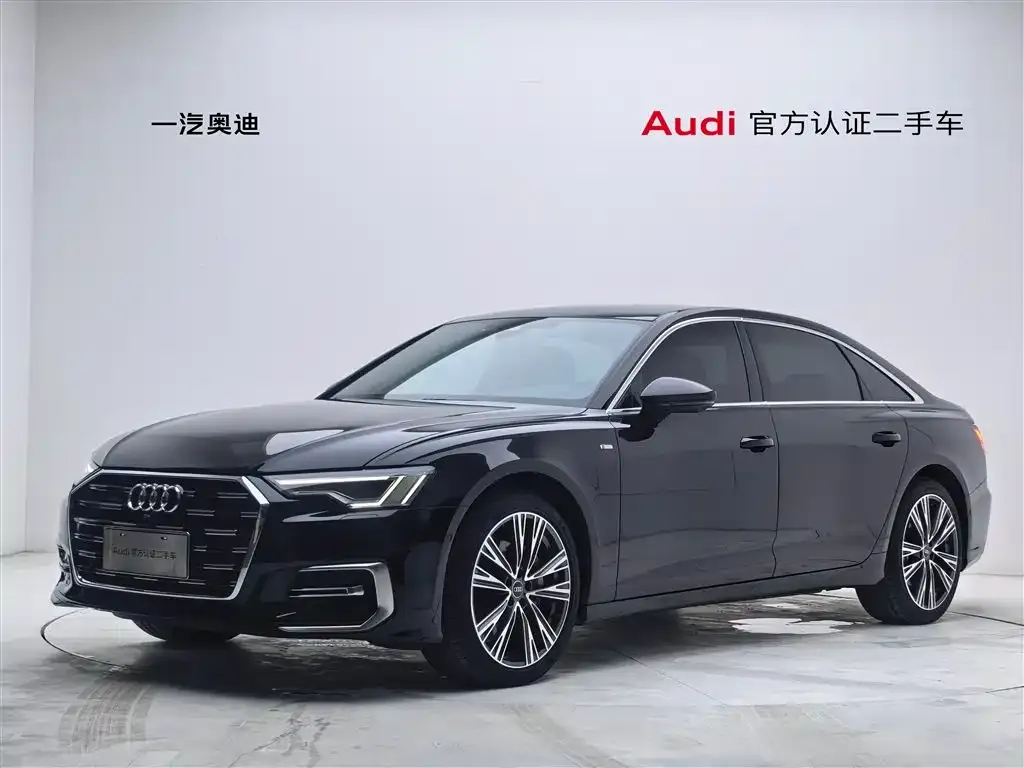 Audi A6L — фото 1