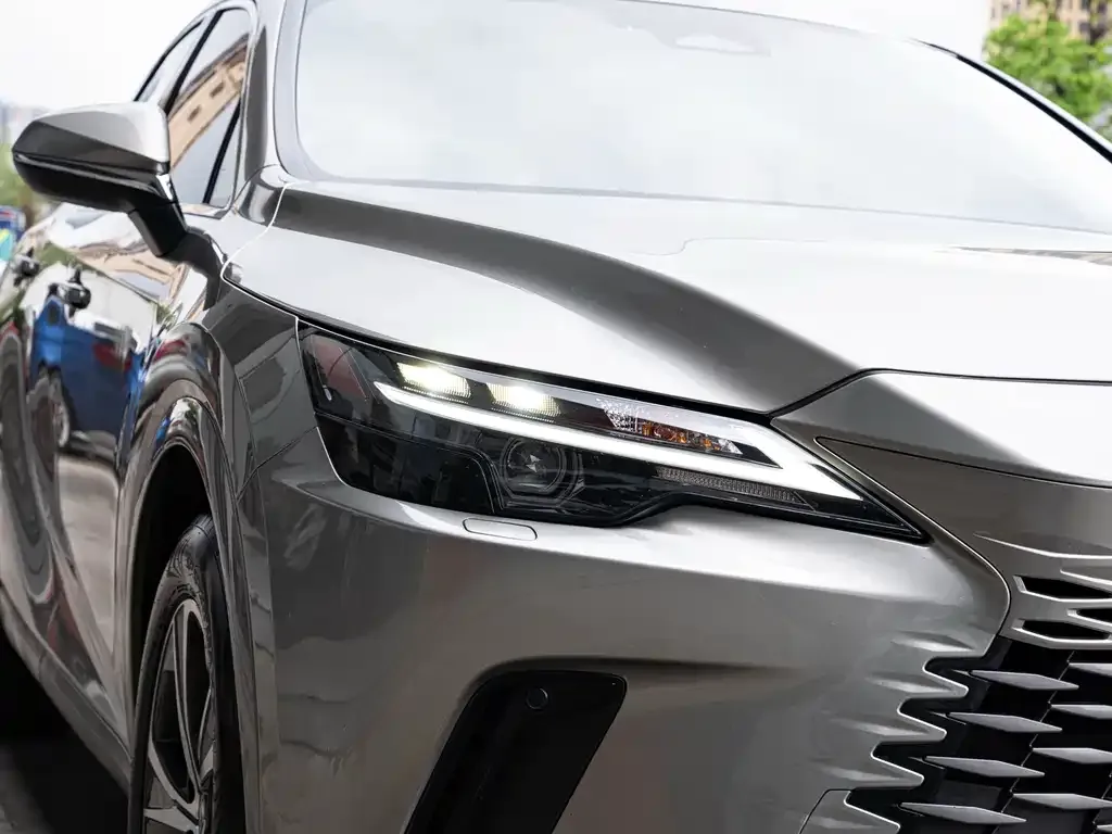 Lexus RX — фото 2