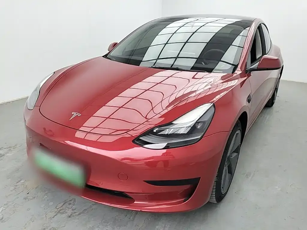 Tesla Model 3 — фото 2