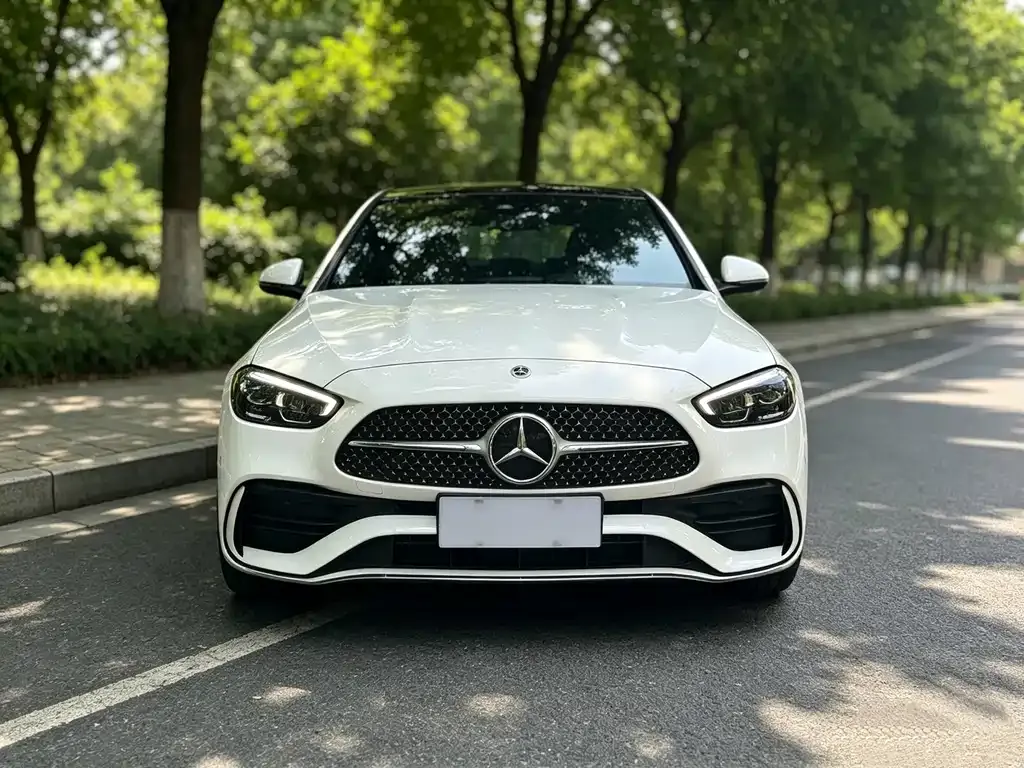 Mercedes-Benz C-Class — фото 10