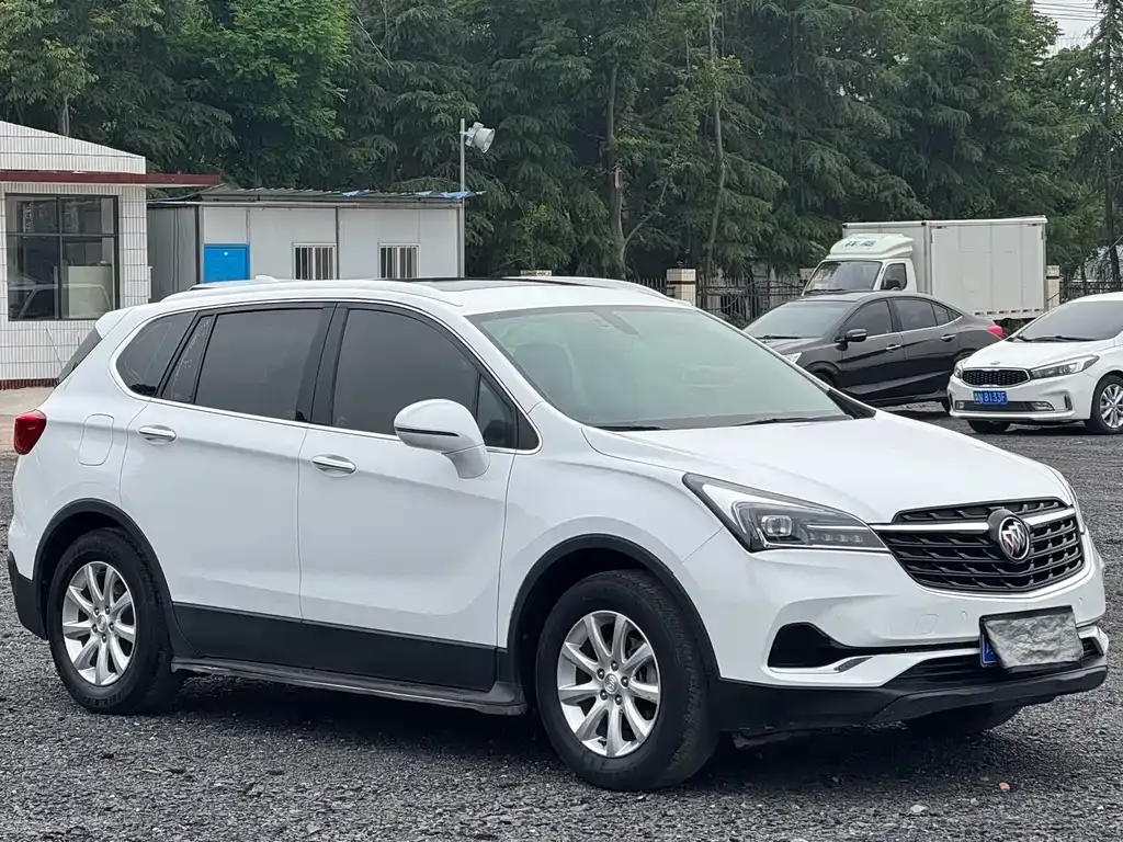Buick Envision Plus — фото 4