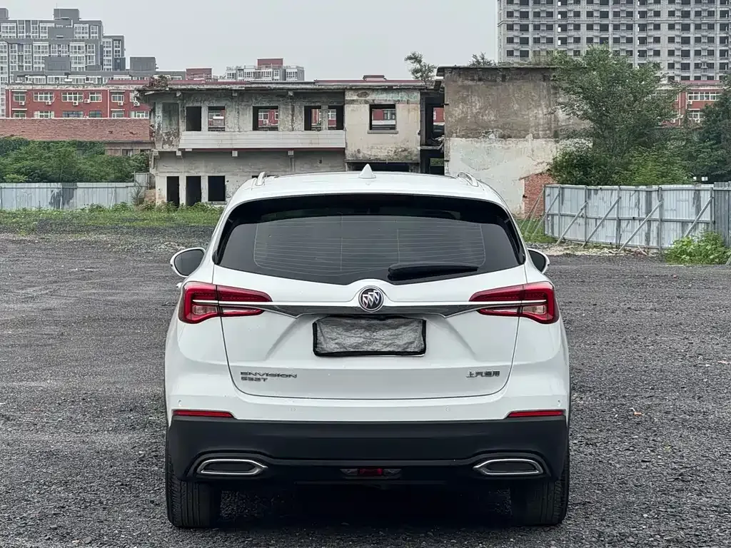 Buick Envision Plus — фото 8