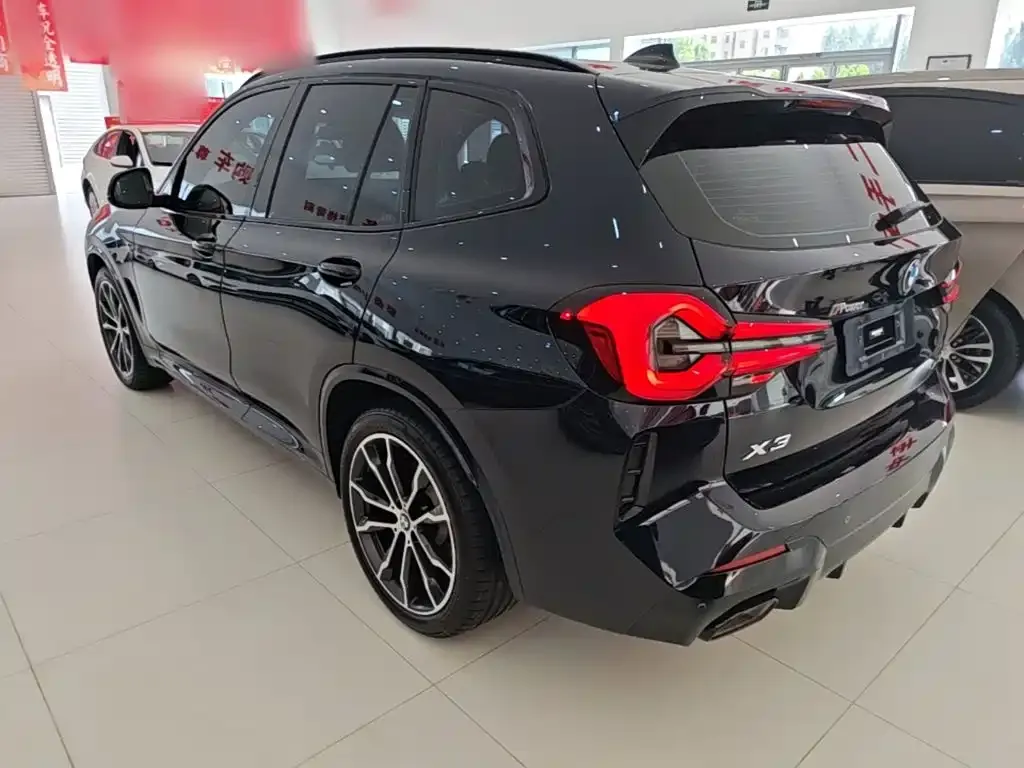 BMW X3 — фото 10