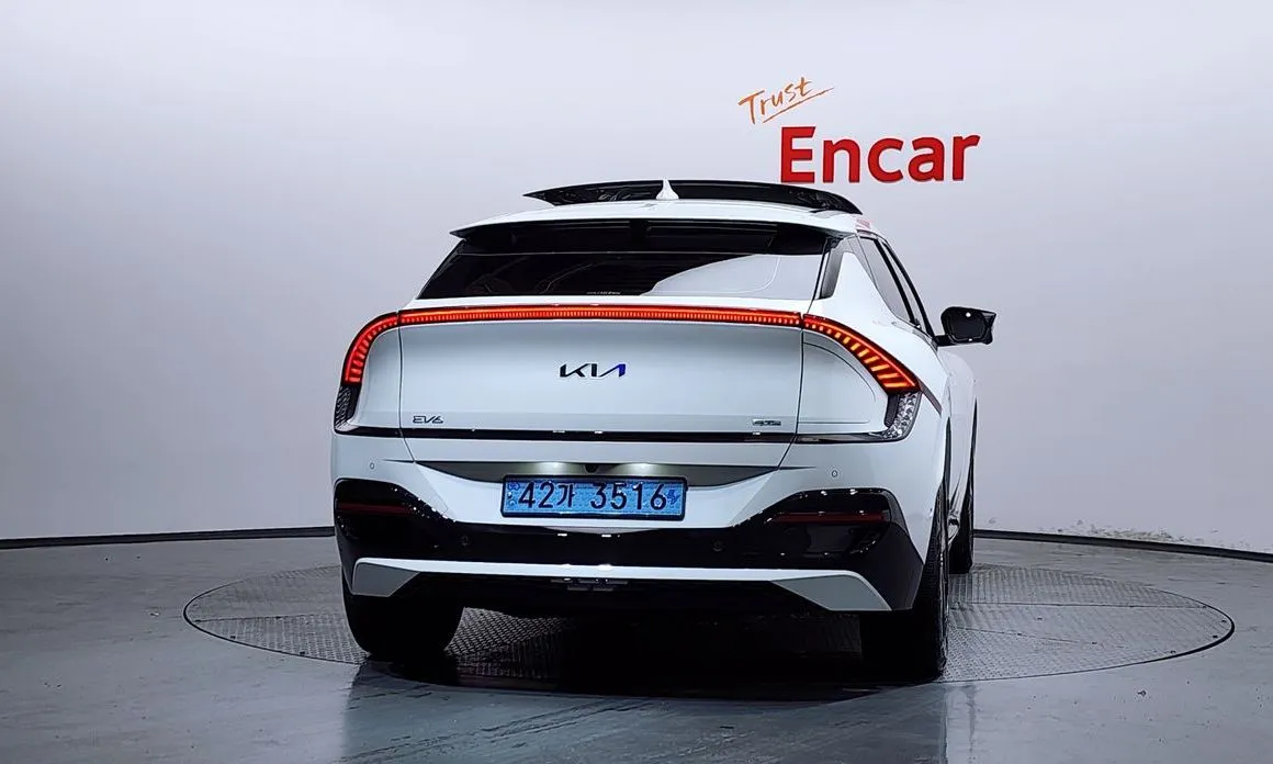 Kia EV6 — фото 3