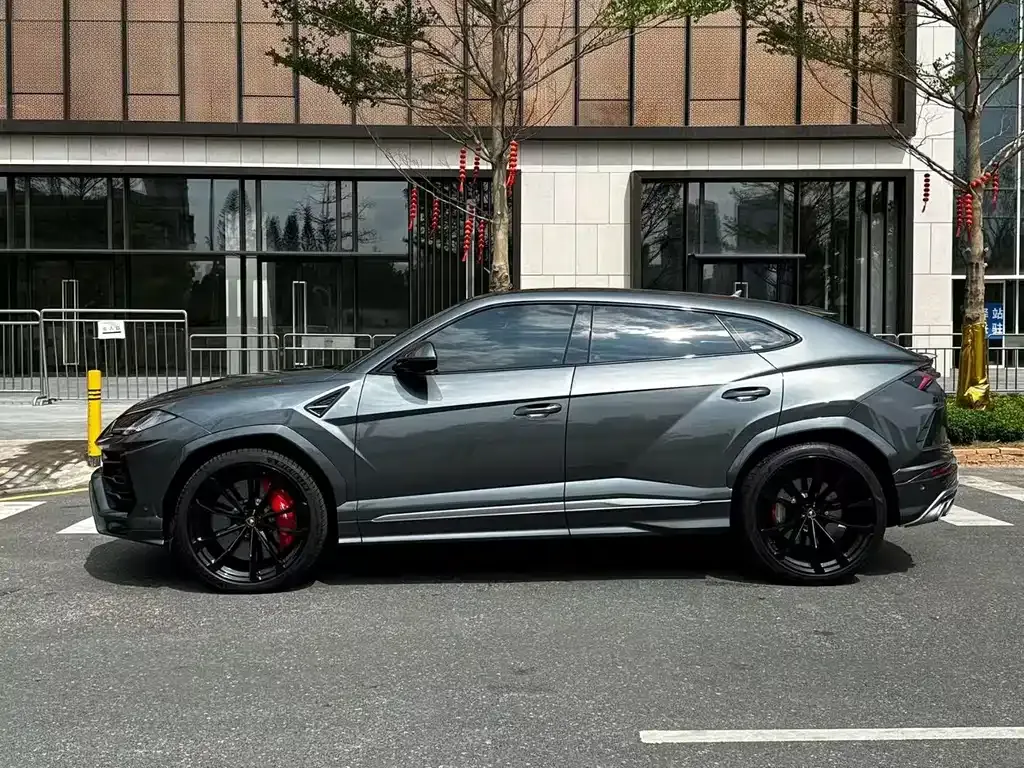 Lamborghini Urus 2021 из CN, фото 8