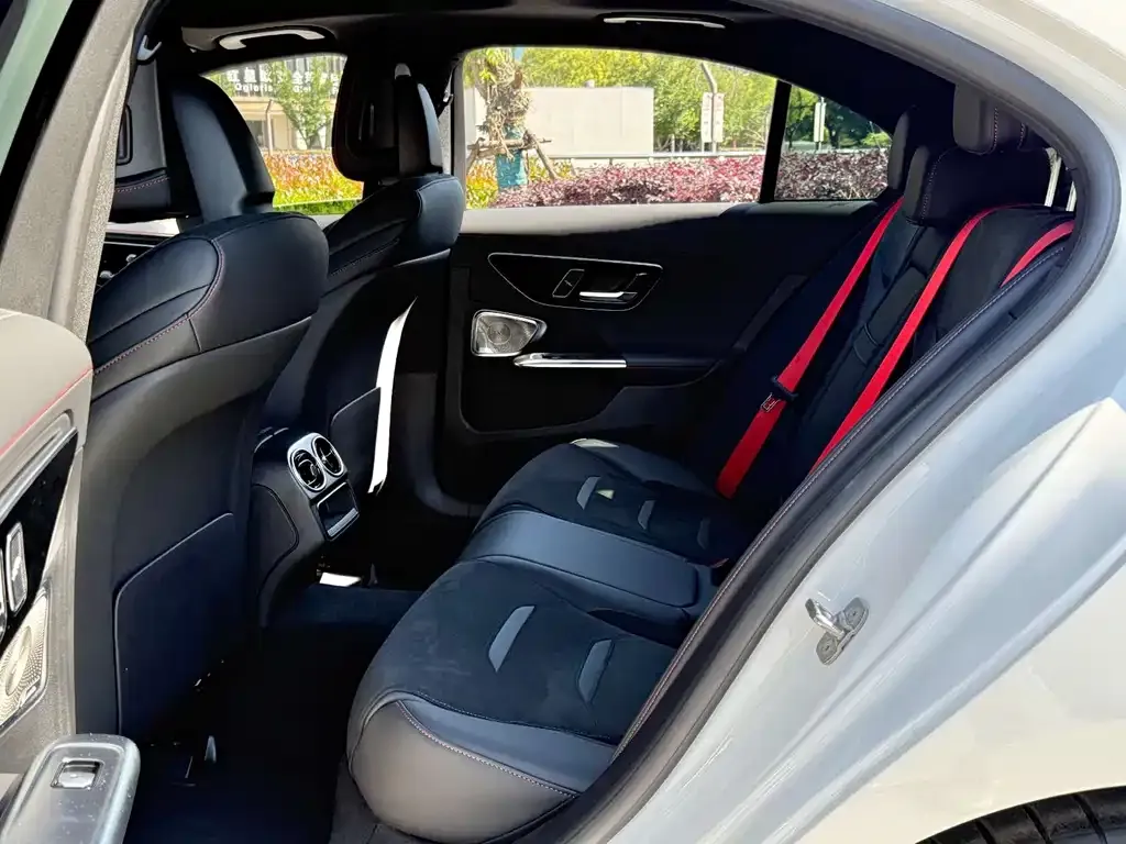 Mercedes-Benz C-Class AMG — фото 4