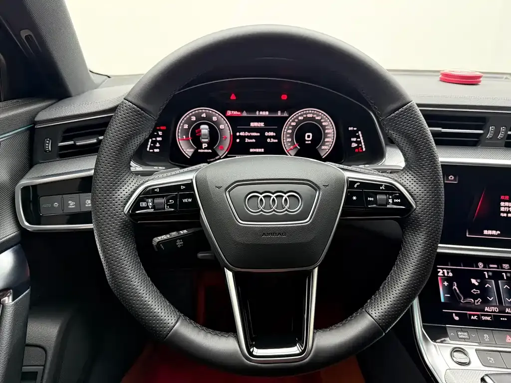 Audi A6L — фото 9