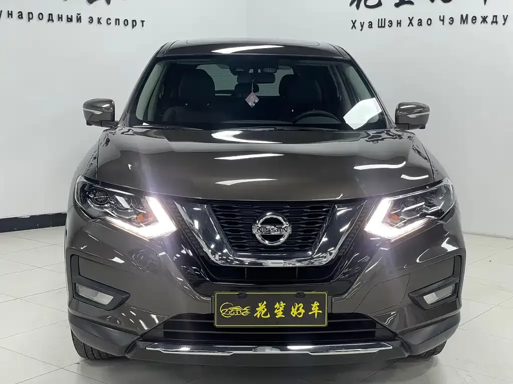 Nissan X-Trail — фото 4