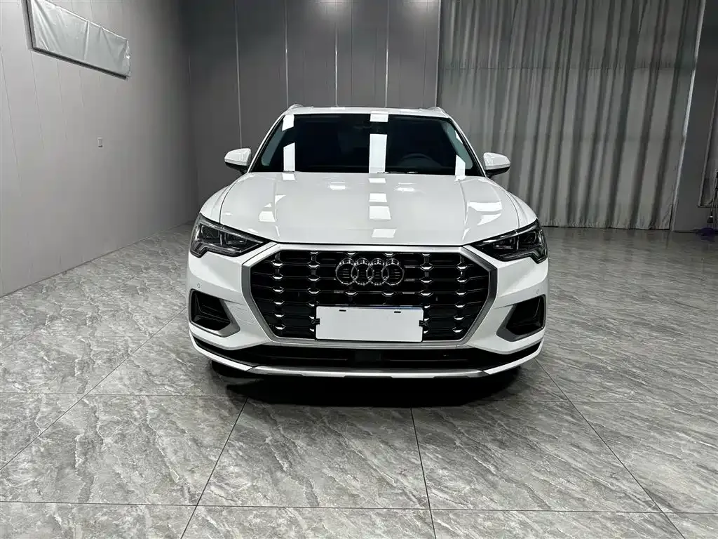 Audi Q3 — фото 2