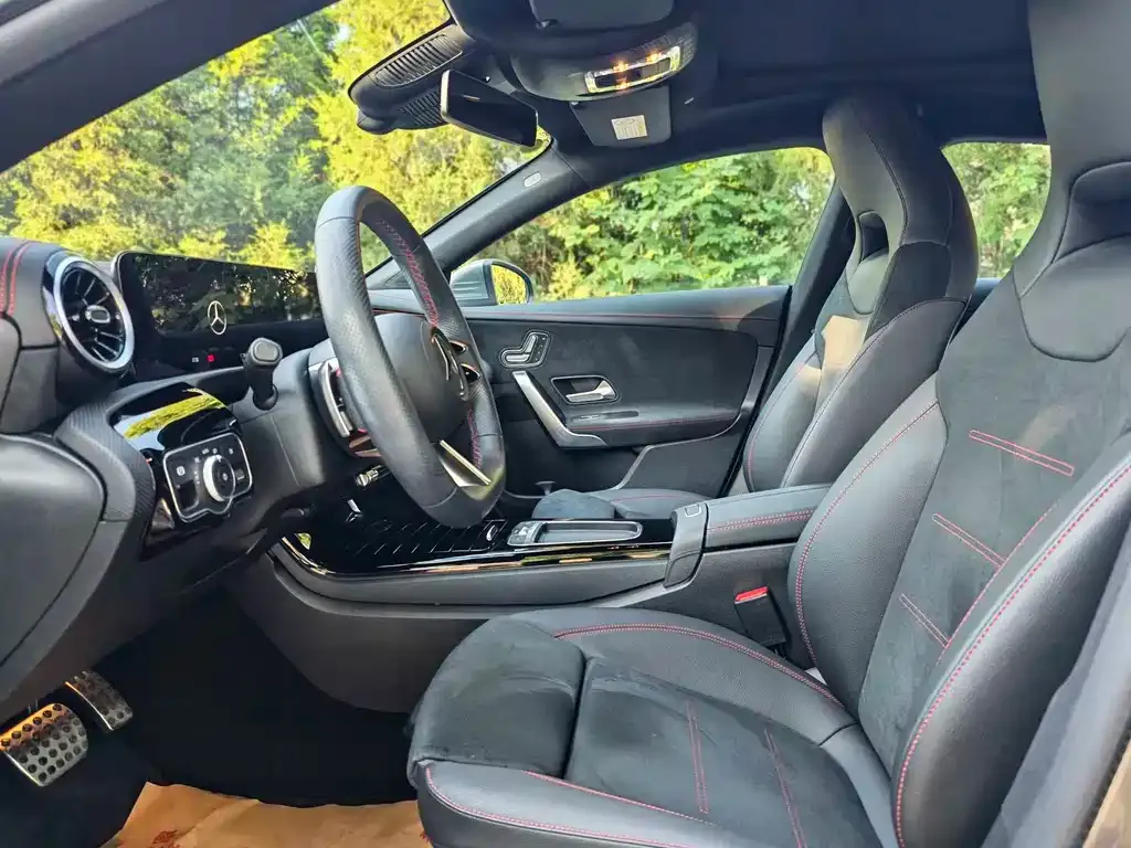 Mercedes-Benz CLA (Import) 2024 из CN, фото 6