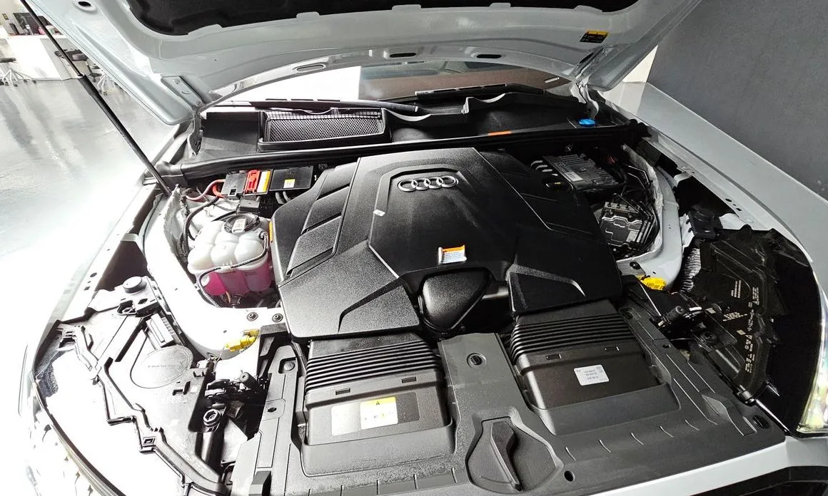 Audi Q7 2022 из KR, фото 8