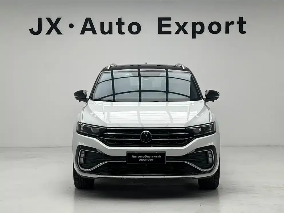 Volkswagen T-Roc — фото 2