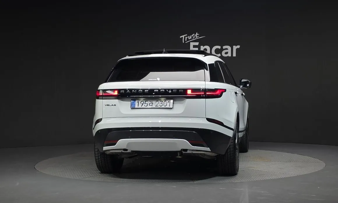Land Rover Range Rover Velar 2026 из KR, фото 3