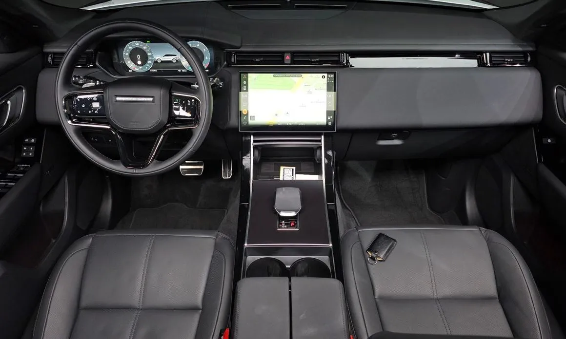 Land Rover Range Rover Velar 2026 из KR, фото 7