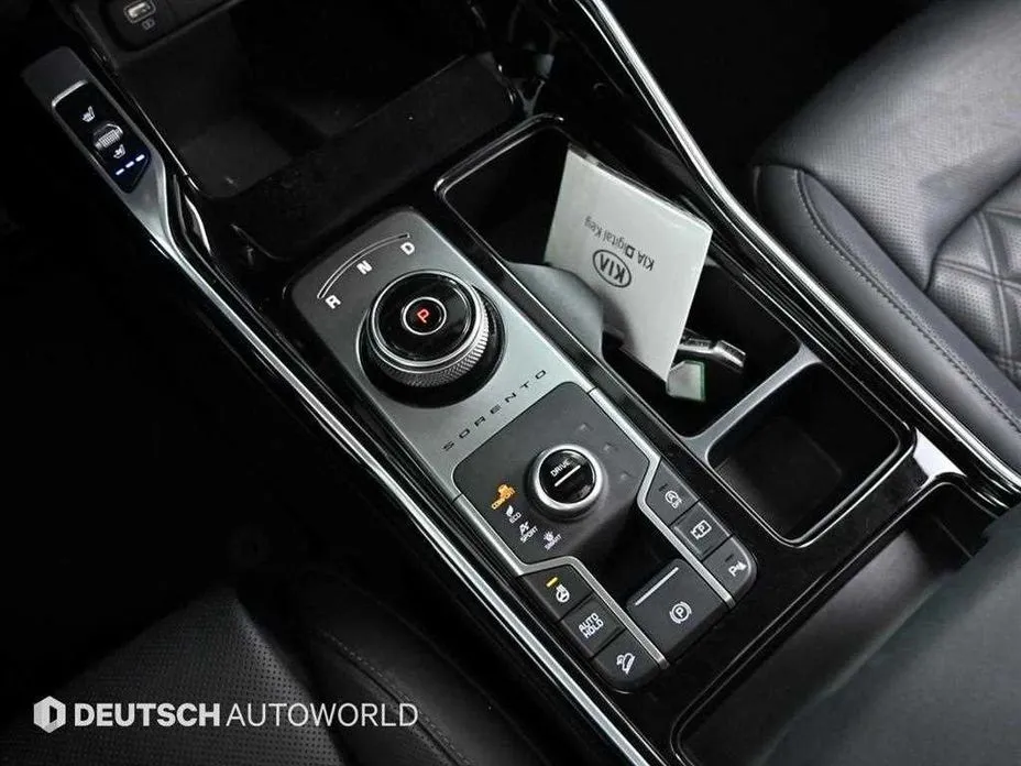 Kia Sorento — фото 9