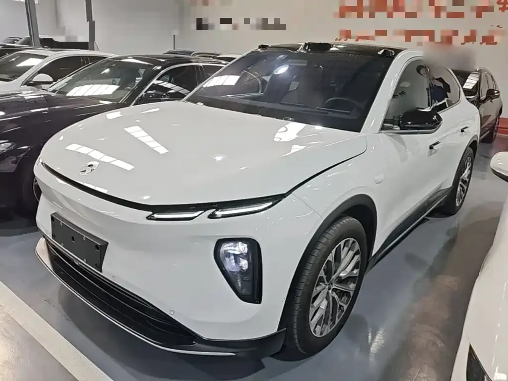 NIO EC6 — фото 8