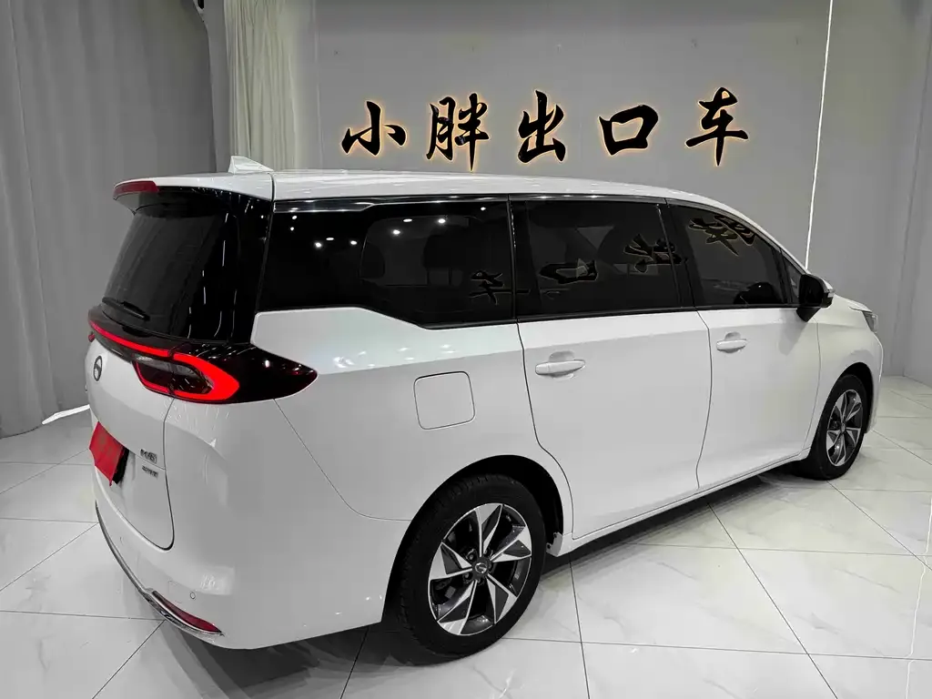 GAC Motor Trumpchi M6 — фото 7