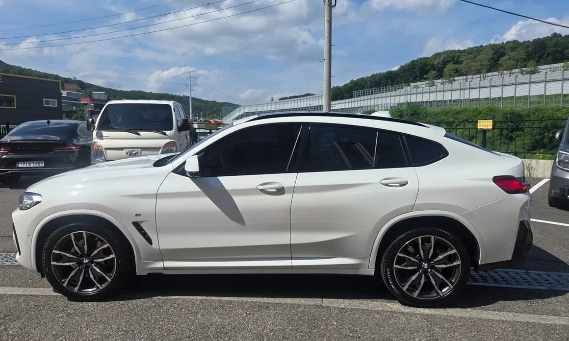 BMW X4 — фото 9